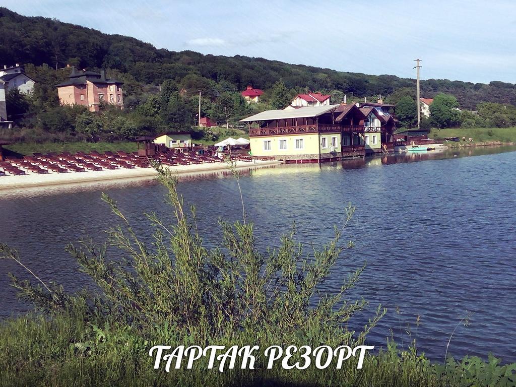 Tartak Resort Pasiky-Zubryts'ki Eksteriør billede